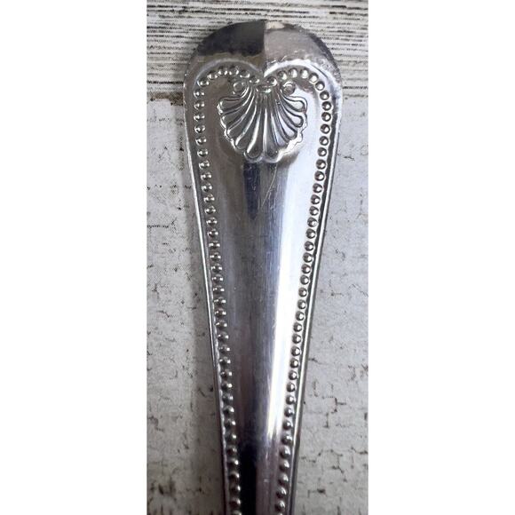 Towle Supreme Cutlery ENGLISH SHELL Stainless 36 Pc Flatware Set Japan - Picture 7 of 9